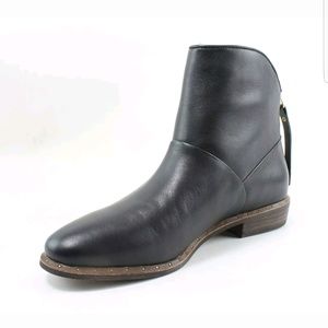 ***SOLD***UGG Bruno booties